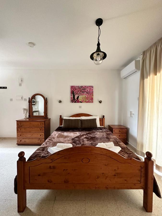Estia Vasilis Manoli Agia Napa Exterior foto